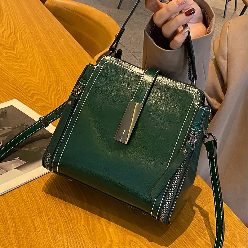 Borsa a tracolla retrò con tracolla regolabile